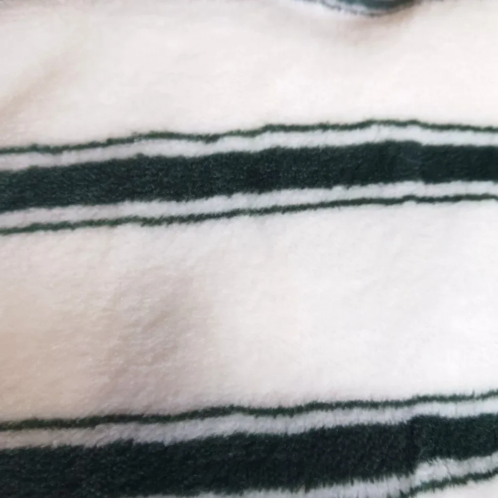 Hudson House Oversized Velvet Throw/ Blanket size 60in x 70in